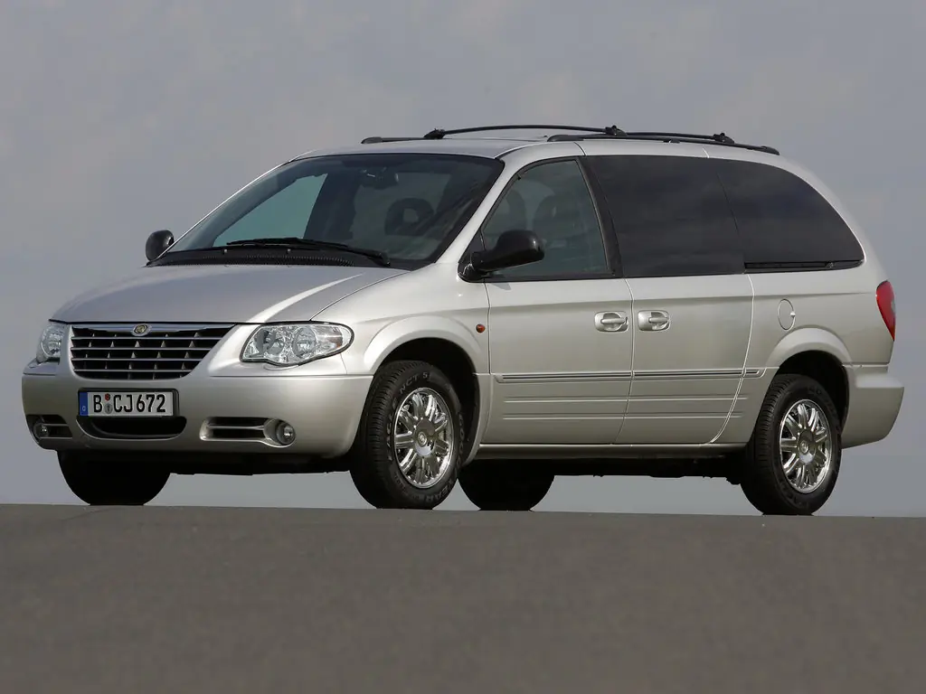 Chrysler Grand Voyager (GY) 4 поколение, рестайлинг, минивэн (06.2004 - 12.2007)